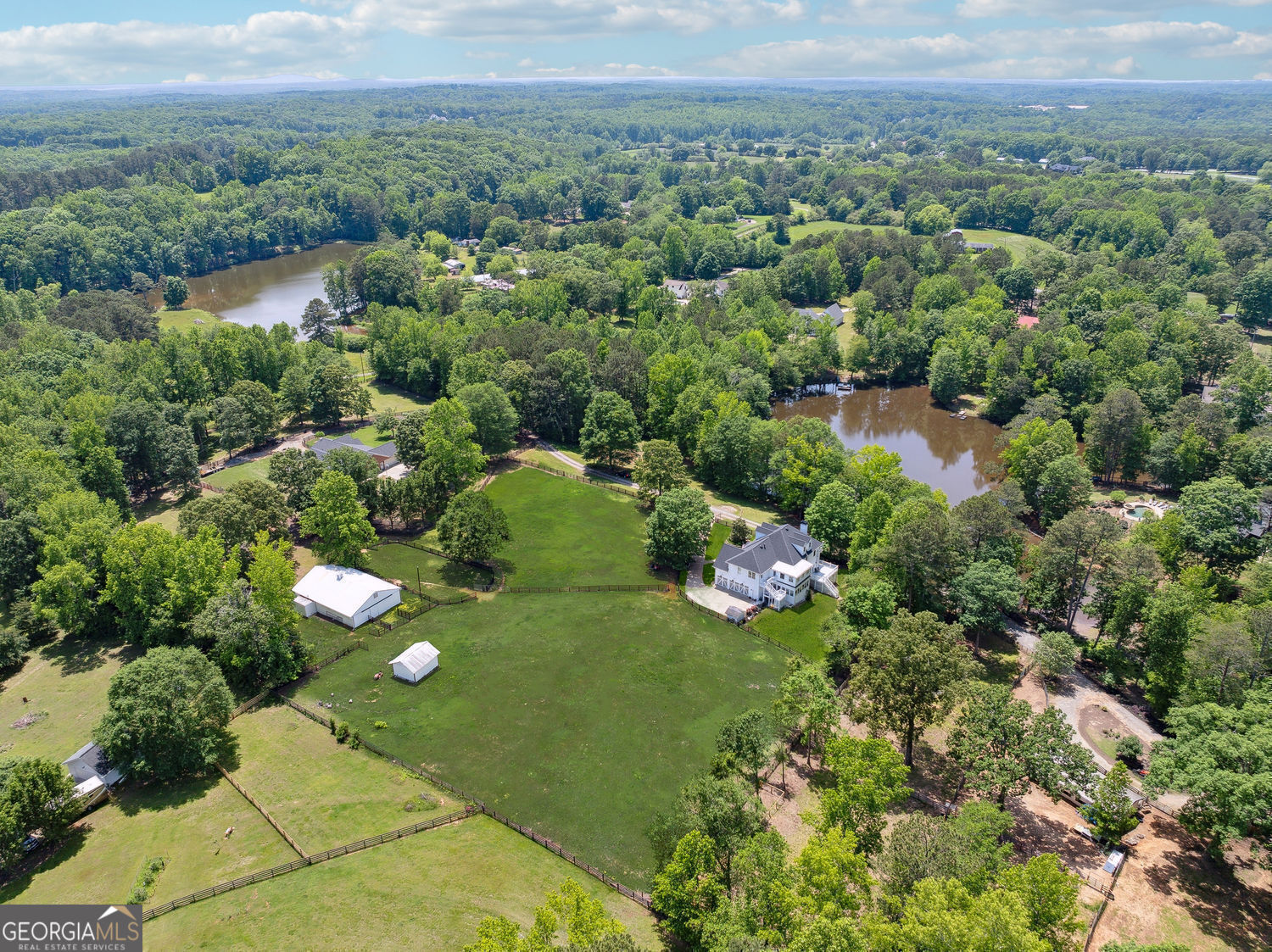 Canton, Georgia 30115, United States, 5 Bedrooms Bedrooms, ,6 BathroomsBathrooms,Residential,Active,135408