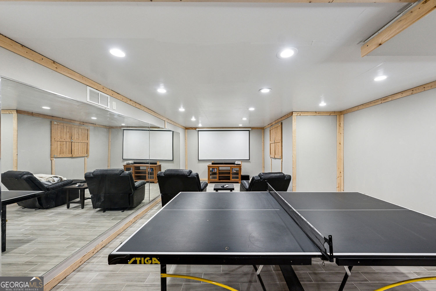 Canton, Georgia 30115, United States, 5 Bedrooms Bedrooms, ,6 BathroomsBathrooms,Residential,Active,135408