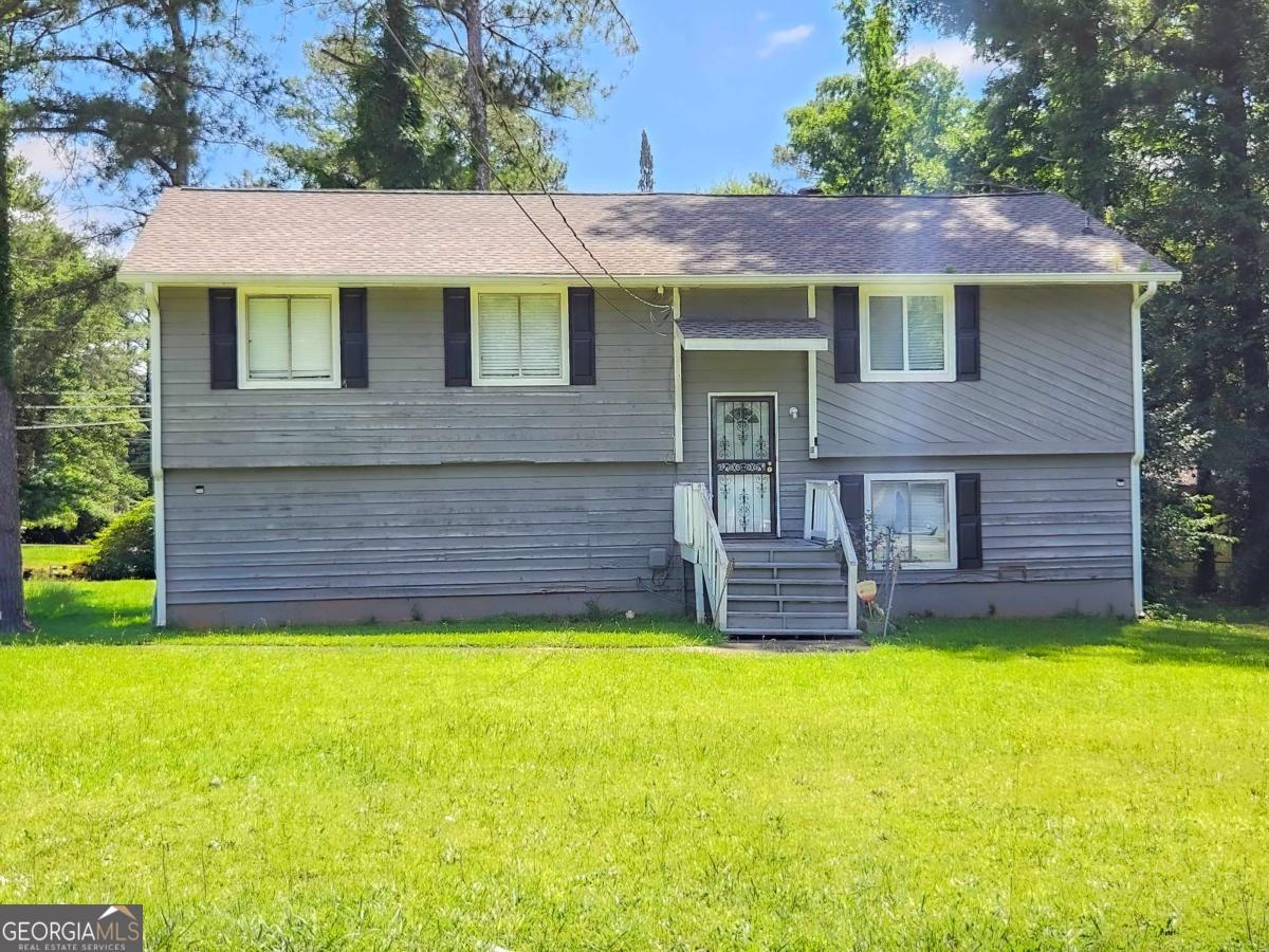 Tenant In Place, do not disturb. Low-maintenance investment listing in booming Jonesboro! Large home with 2-car garage. The home was renovated before the current tenant occupied the home, HVAC and water heater replaced in 2022, LVP floors, newer appliances, fresh cabinetry, recently painted, resurfaced bath, among other updates. Fantastic investment opportunity to keep the ball rolling upon taking possession. We'd be happy to keep managing the home for you! Lease Details: $1,750/month, Security deposit is $1,675, and the lease ends 3/31/2026. No showings until due diligence.