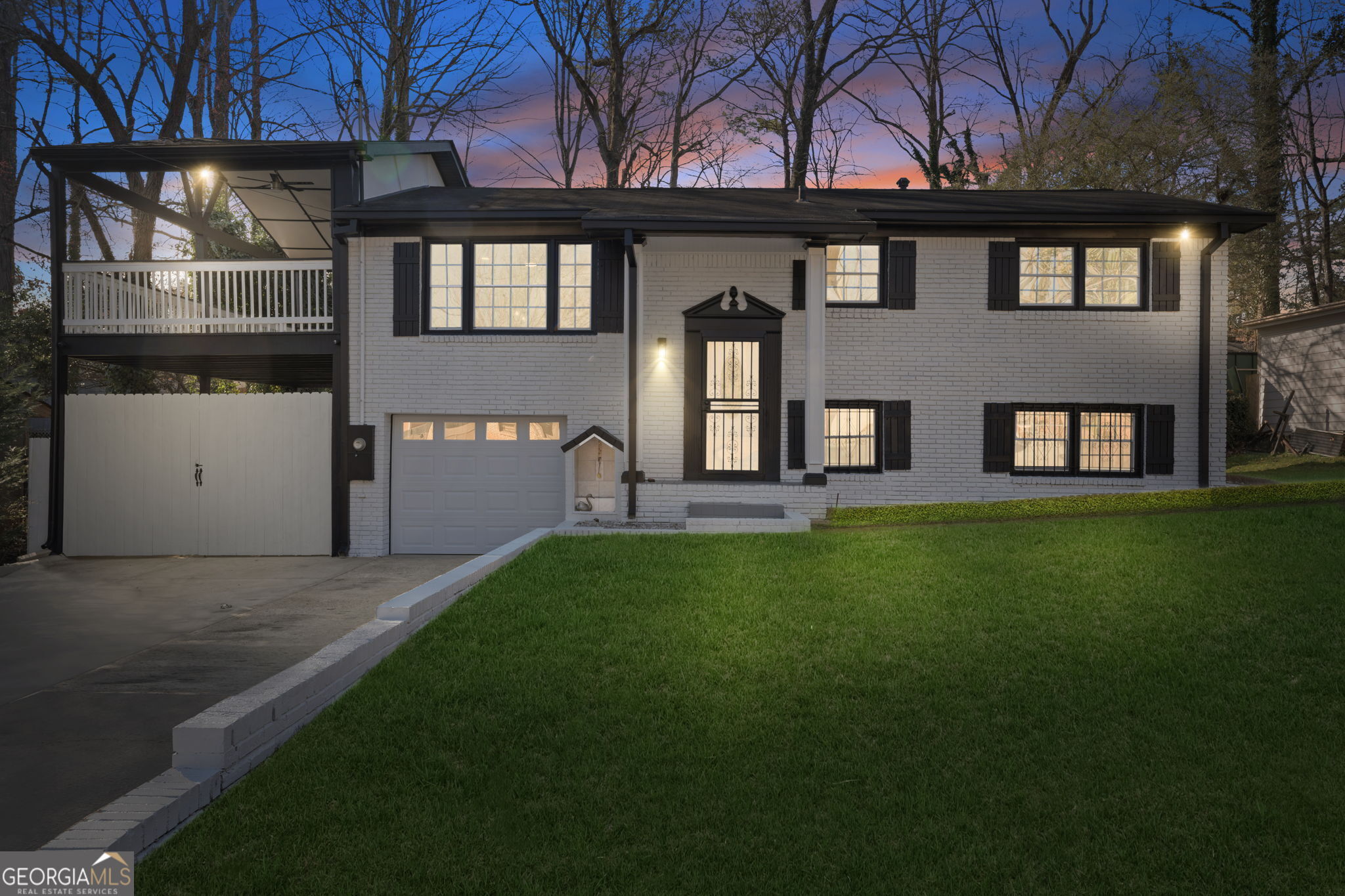 441 Windsor DR