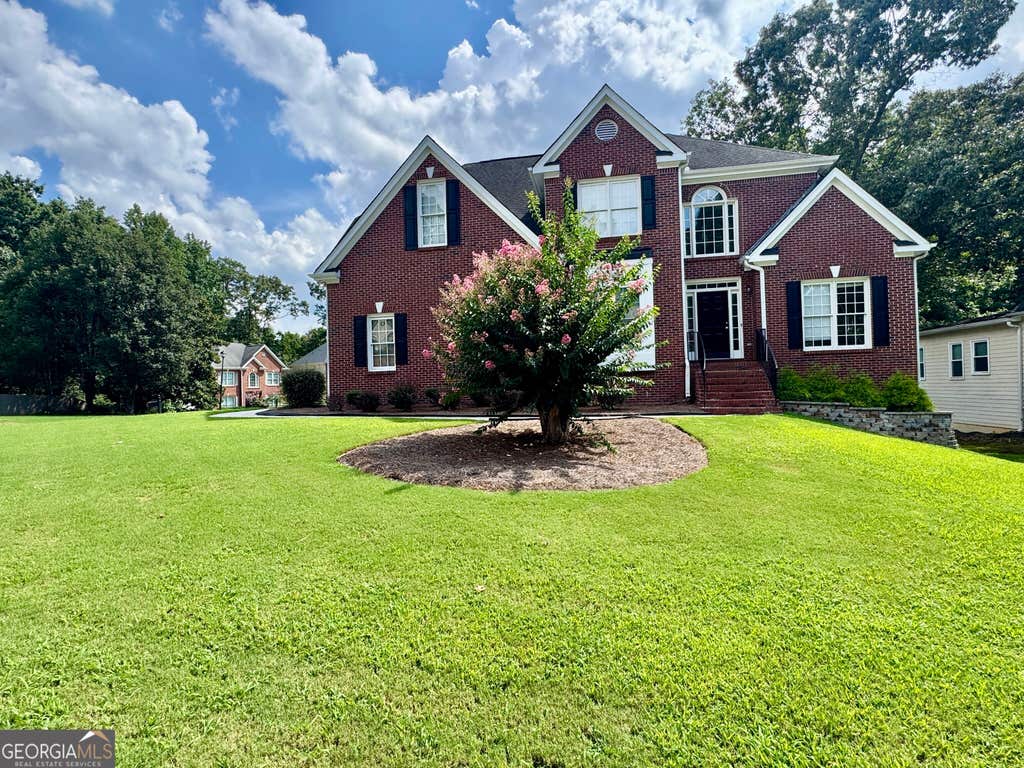 Photo of 1770 Highland Oaks Way, Lawrenceville, GA 30043 (MLS # 10825781)