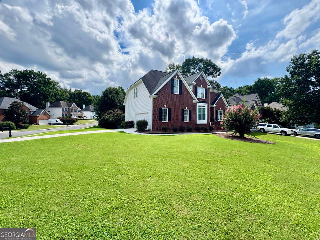 Photo of 1770 Highland Oaks Way, Lawrenceville, GA 30043 (MLS # 10825781)
