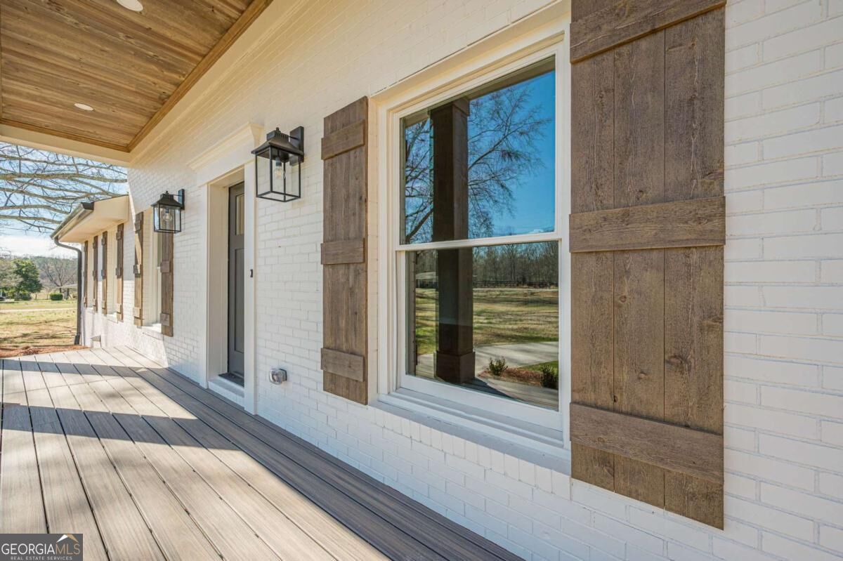 1209 County Line RD
