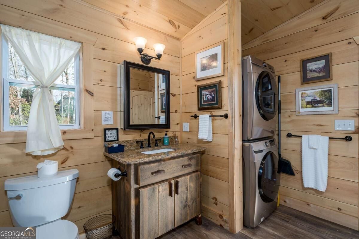 21 Riverview CIR