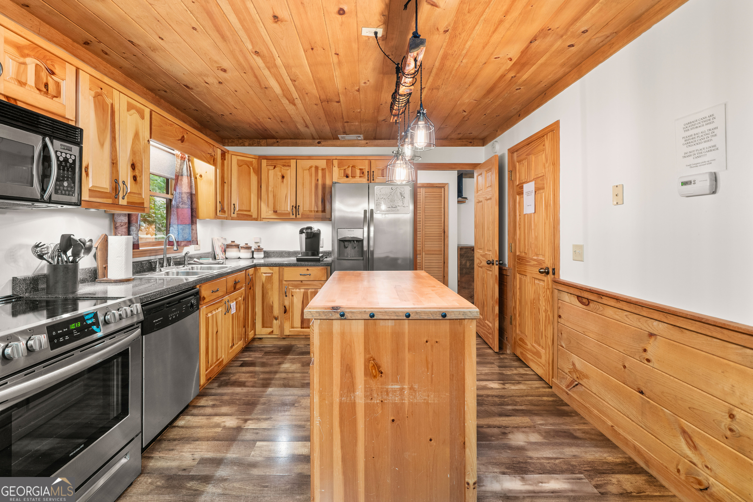 1175 Nexus DR