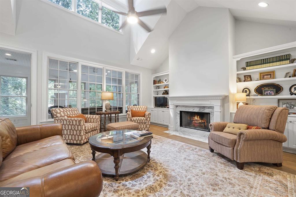 1020 Troublesome Creek LN