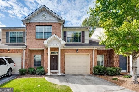 Photo of 2546 Laurel Circle NW, Atlanta, GA 30311 (MLS # 10617913)