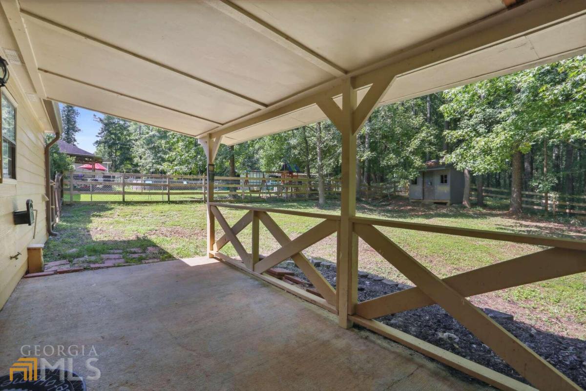 Whispering Pines - Residential