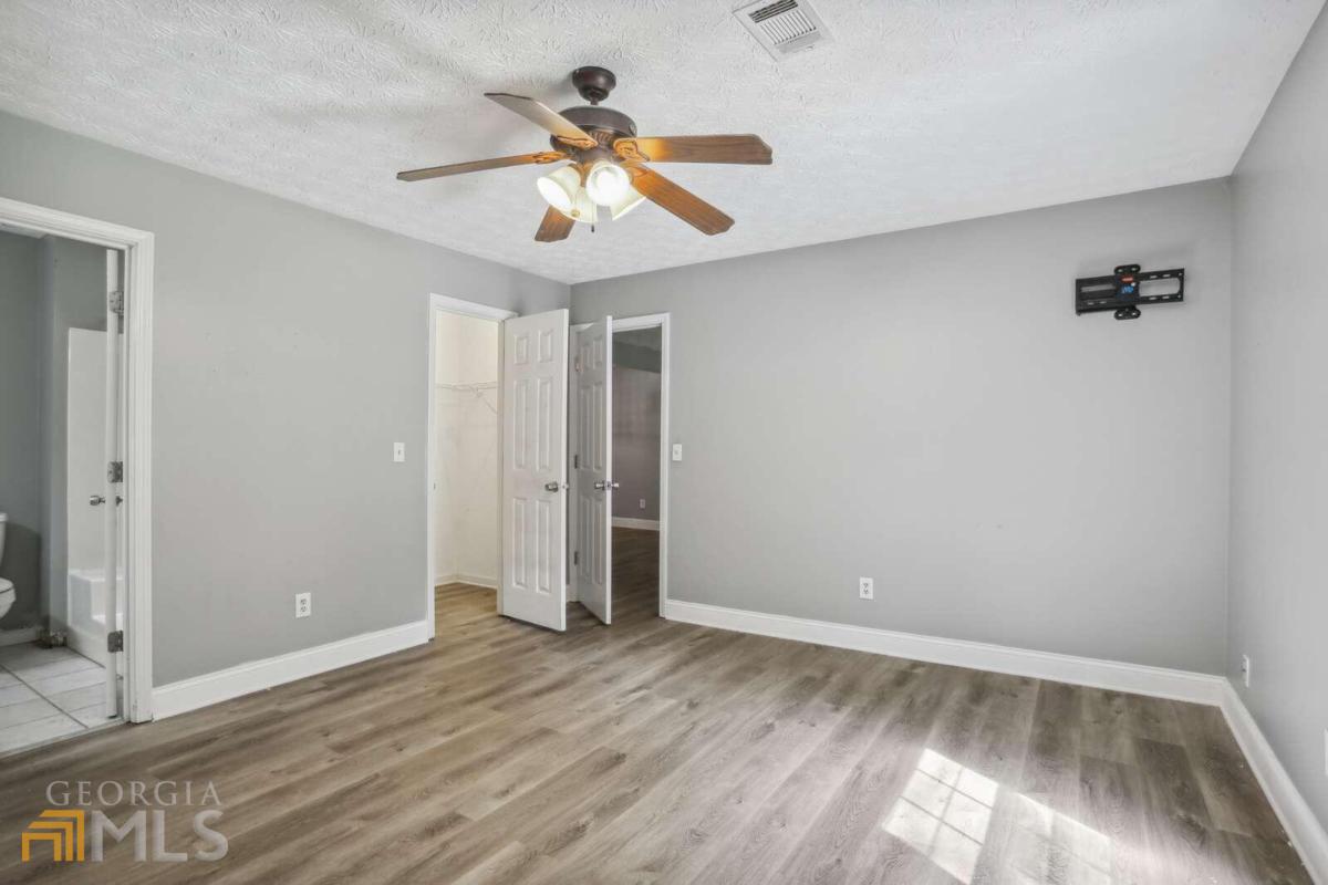 Whispering Pines - Residential