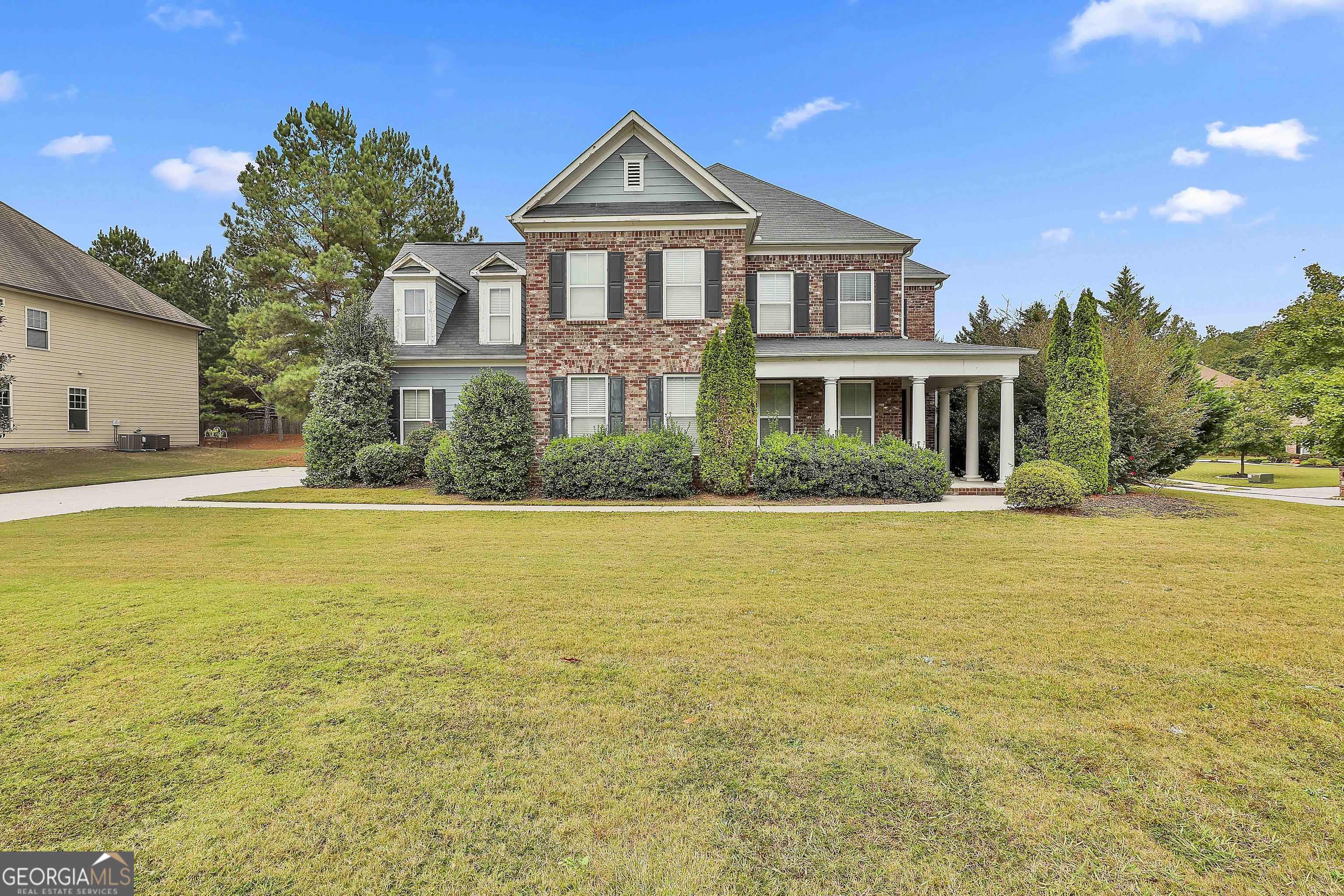 105 Delamere PL