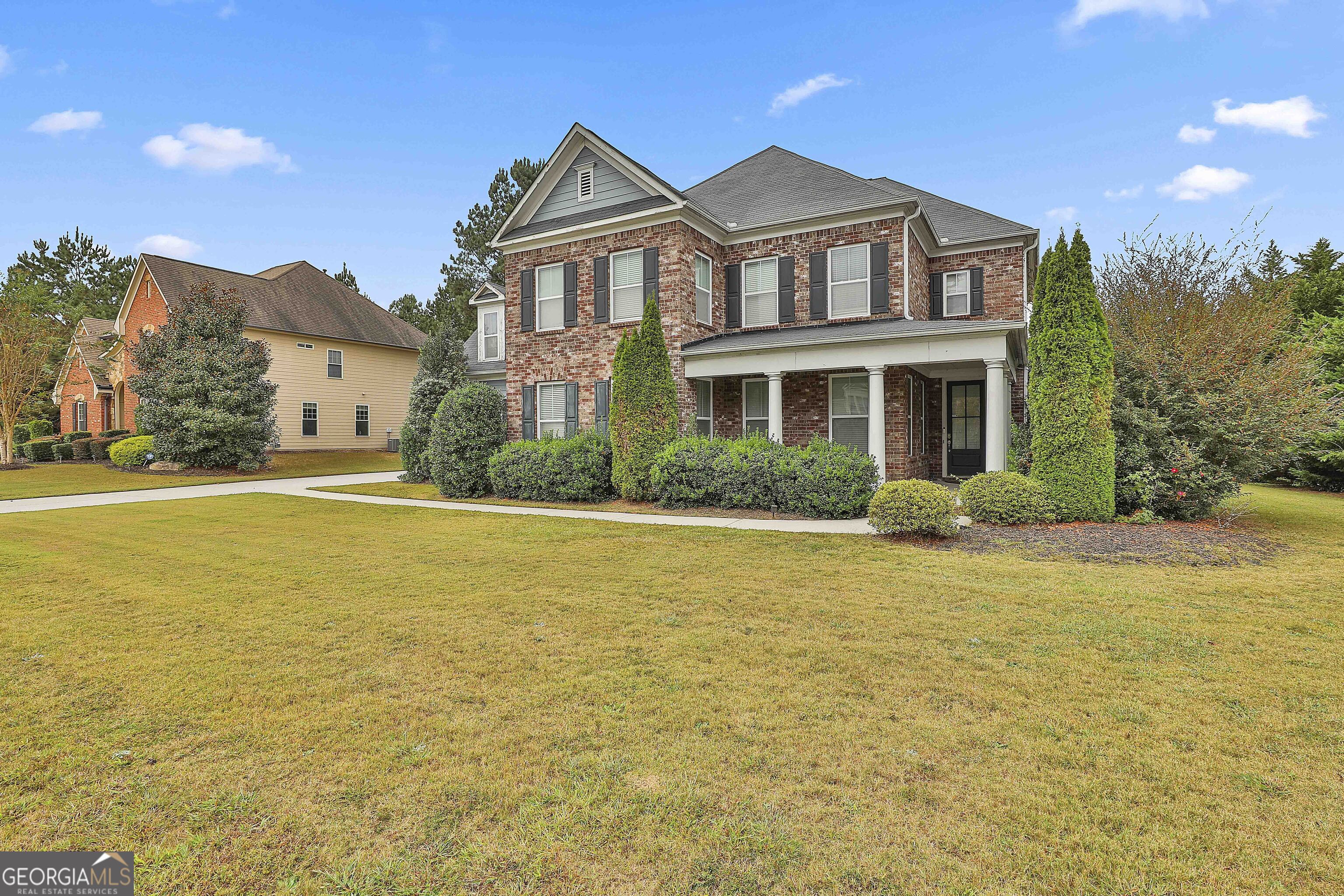 105 Delamere PL