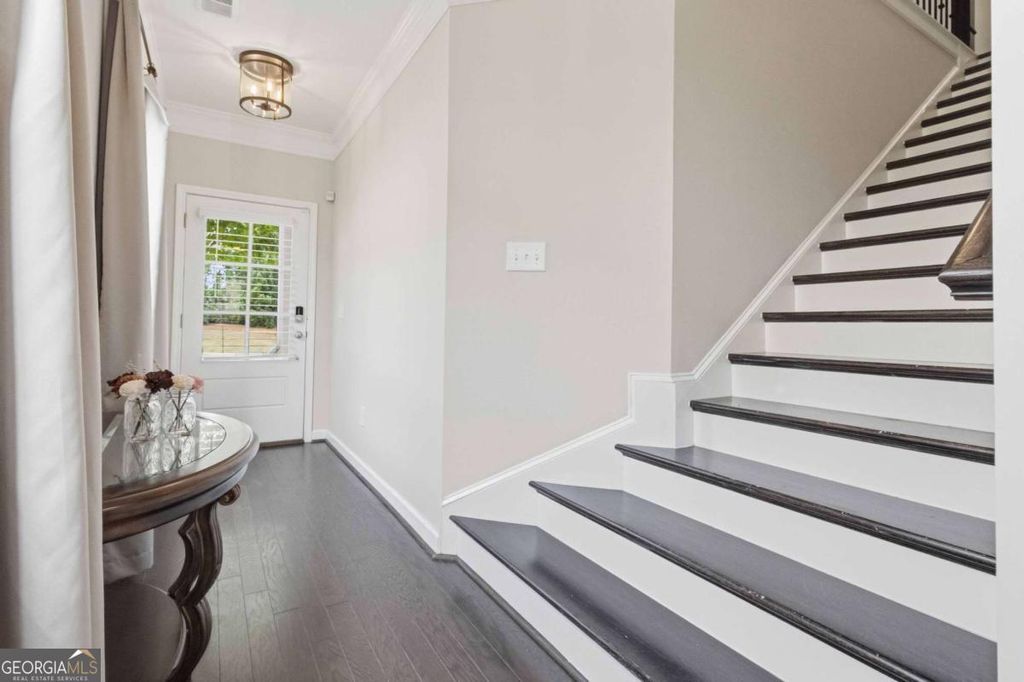 Photo of 317 Alday Lane, Marietta, GA 30060 (MLS # 10759020)