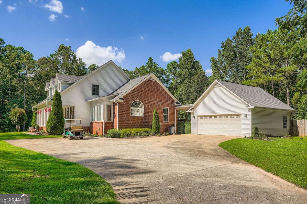 7277 AVALON DR