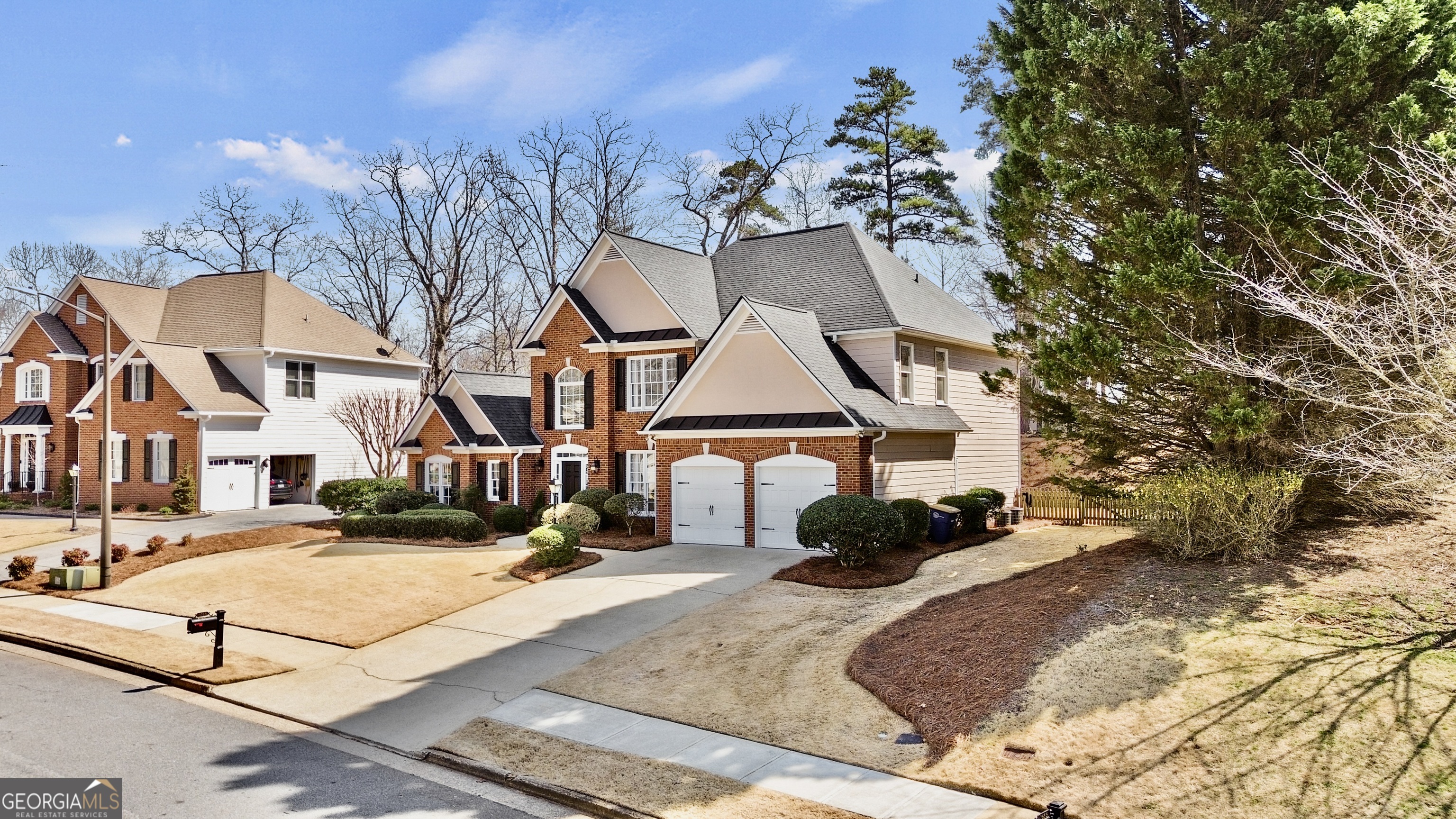 3713 Somerset RDG NW