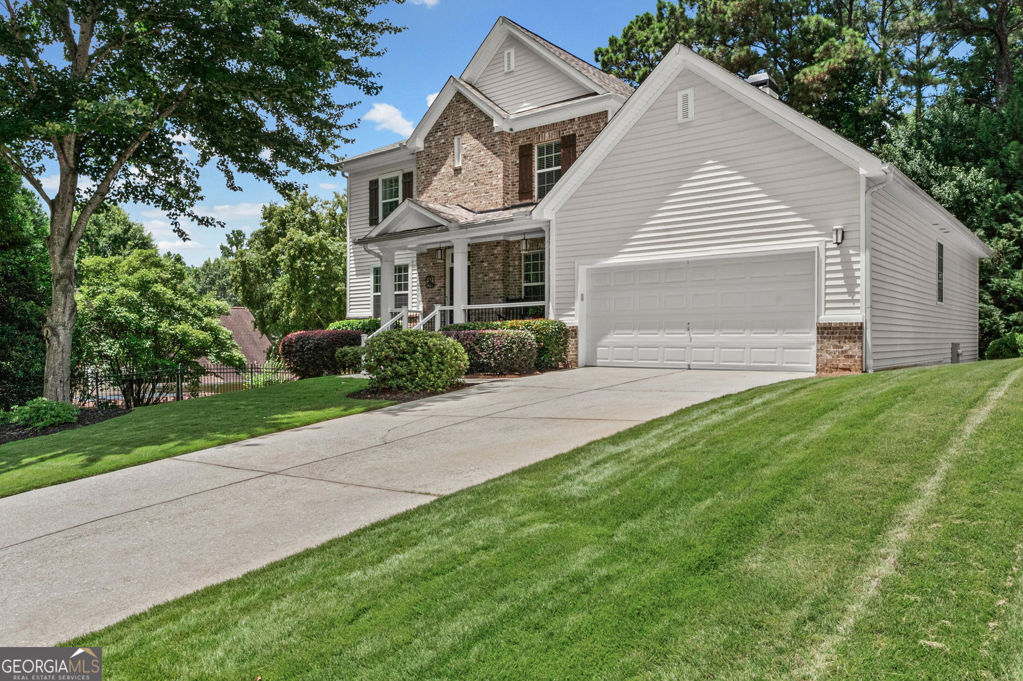 75 Fairway DR