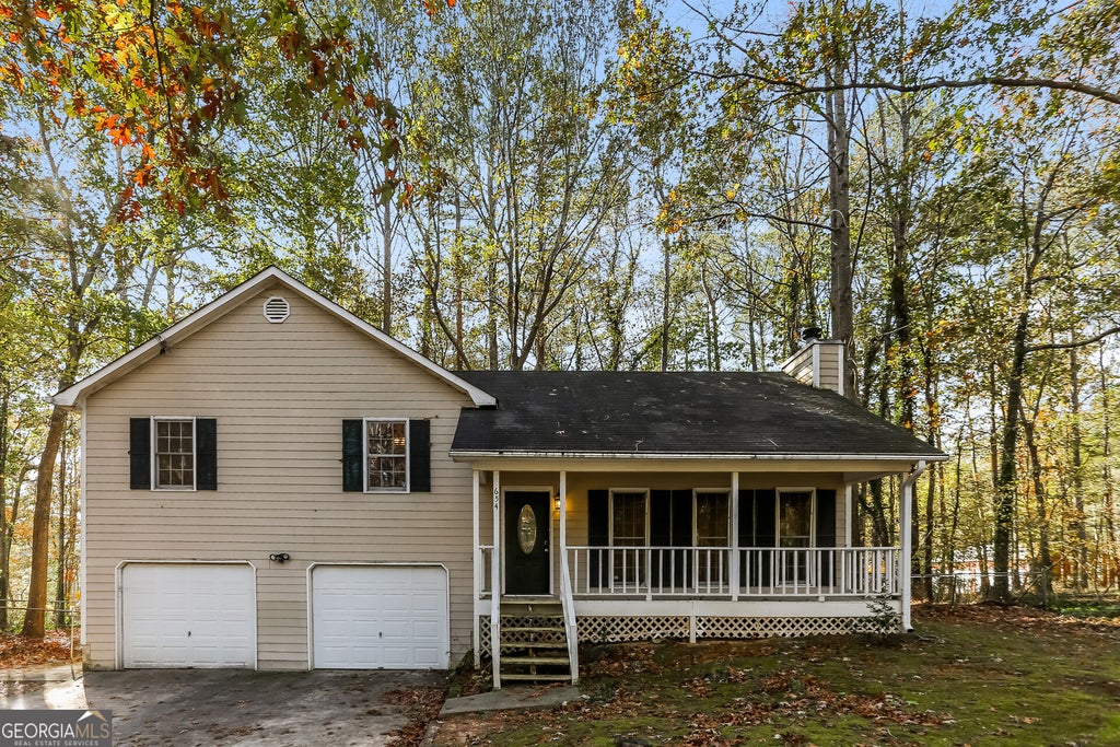 Photo of 654 Ladora Drive, Dallas, GA 30157 (MLS # 10826587)