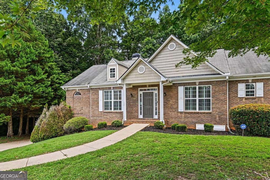Photo of 5700 Sullivan Point Drive, Powder Springs, GA 30127 (MLS # 10813088)