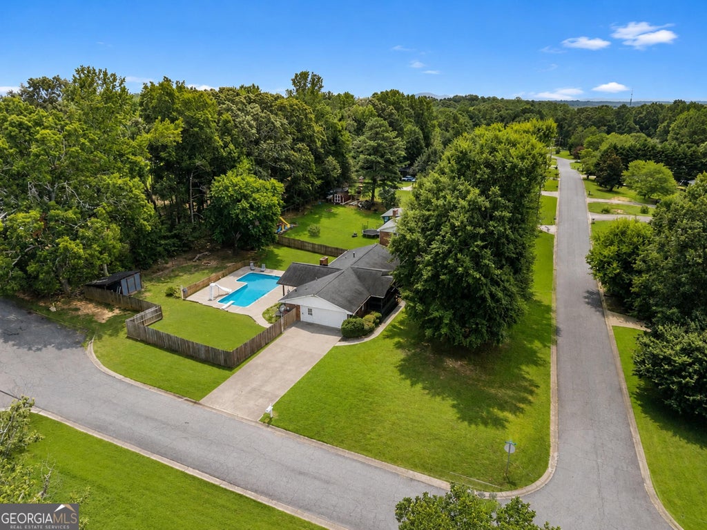Photo of 512 Mason Drive, Canton, GA 30115 (MLS # 10828737)