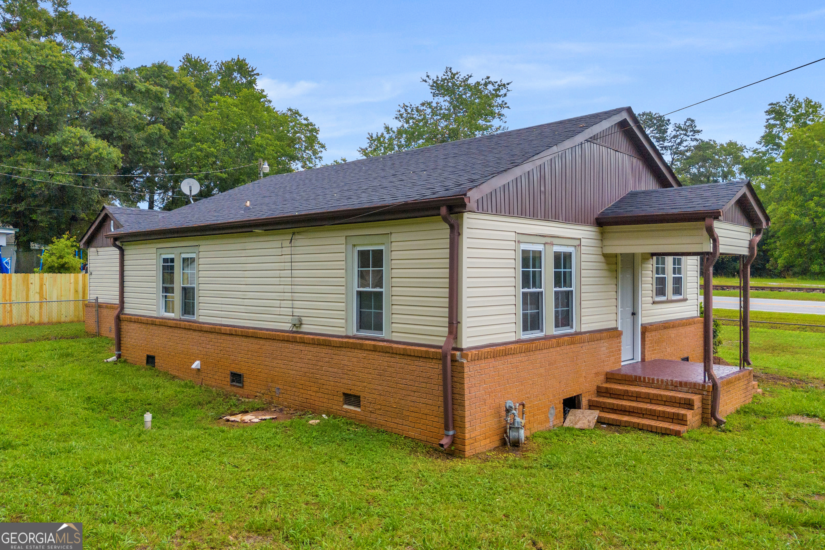 1575 Bowersville RD