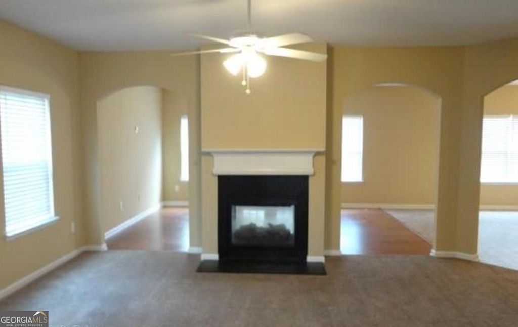 Photo of 3330 Tiara Circle SW, Atlanta, GA 30311 (MLS # 10771312)