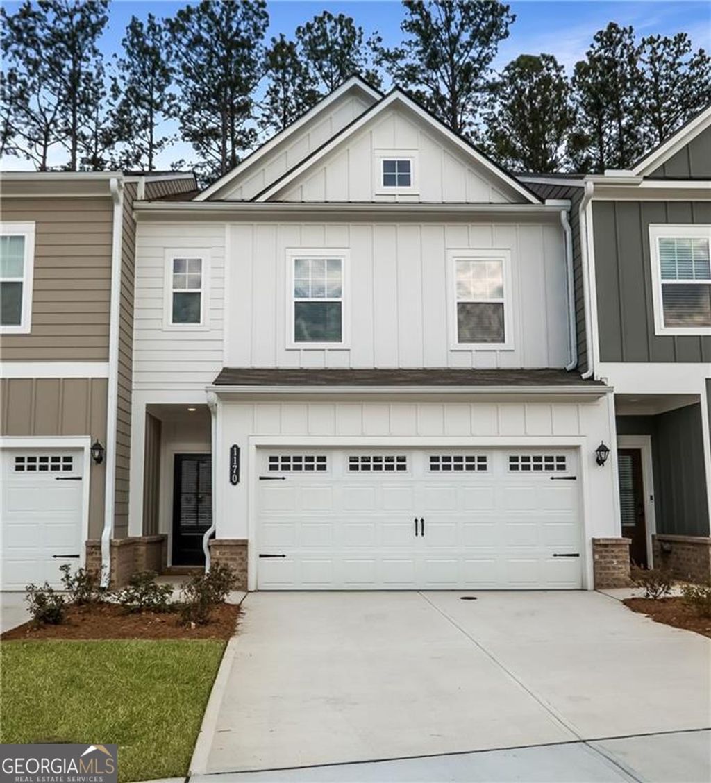 Photo of 1170 Chastain Drive, Sugar Hill, GA 30518 (MLS # 10706352)