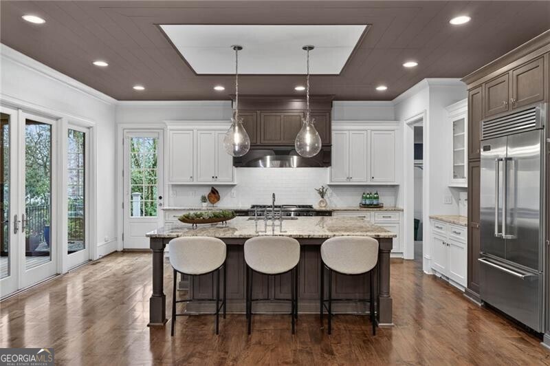 15 Lake Forrest LN NE