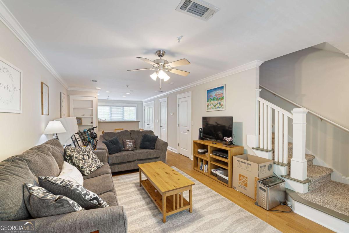 1035 Barnett Shoals RD 626