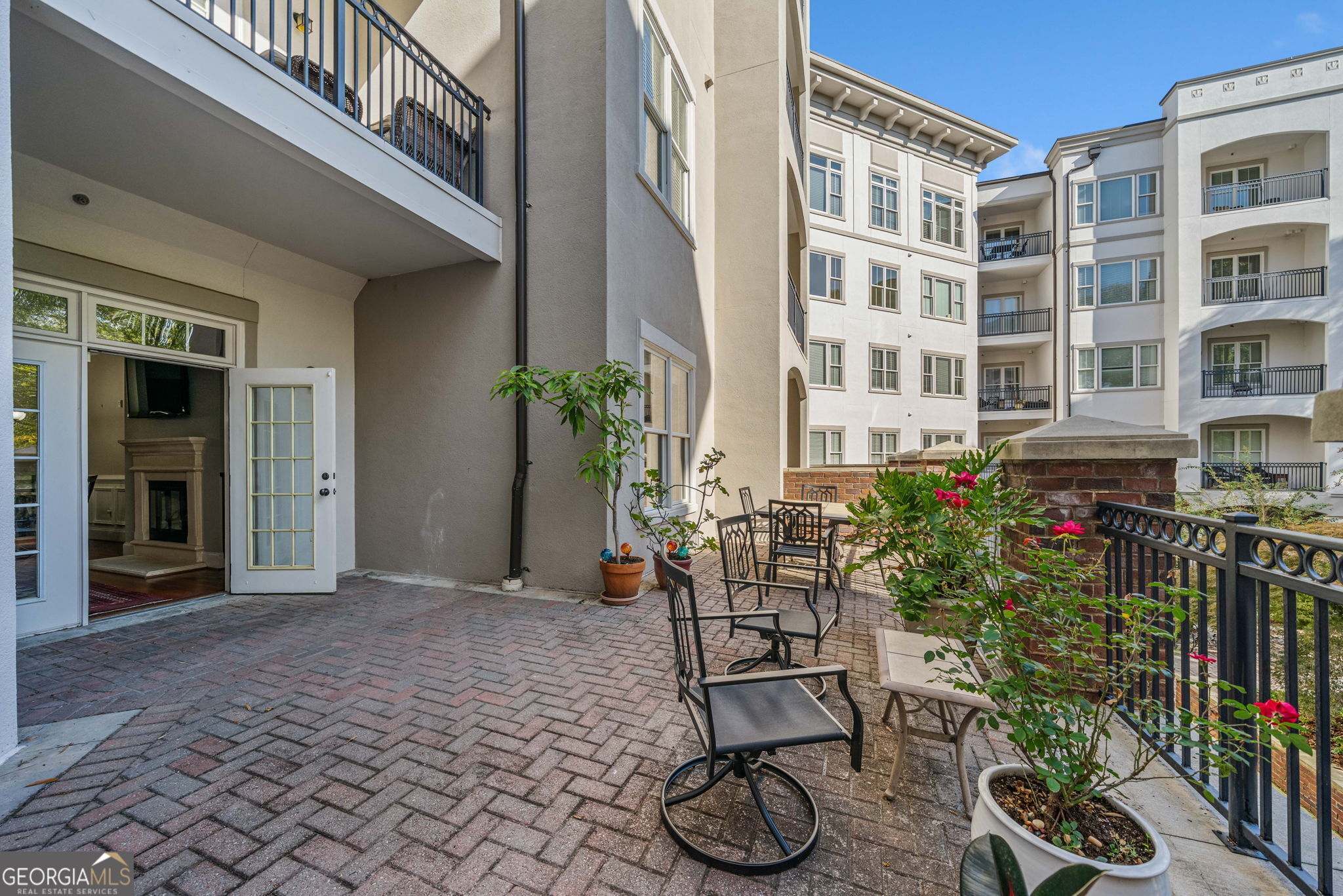 11 Perimeter CTR E 1115