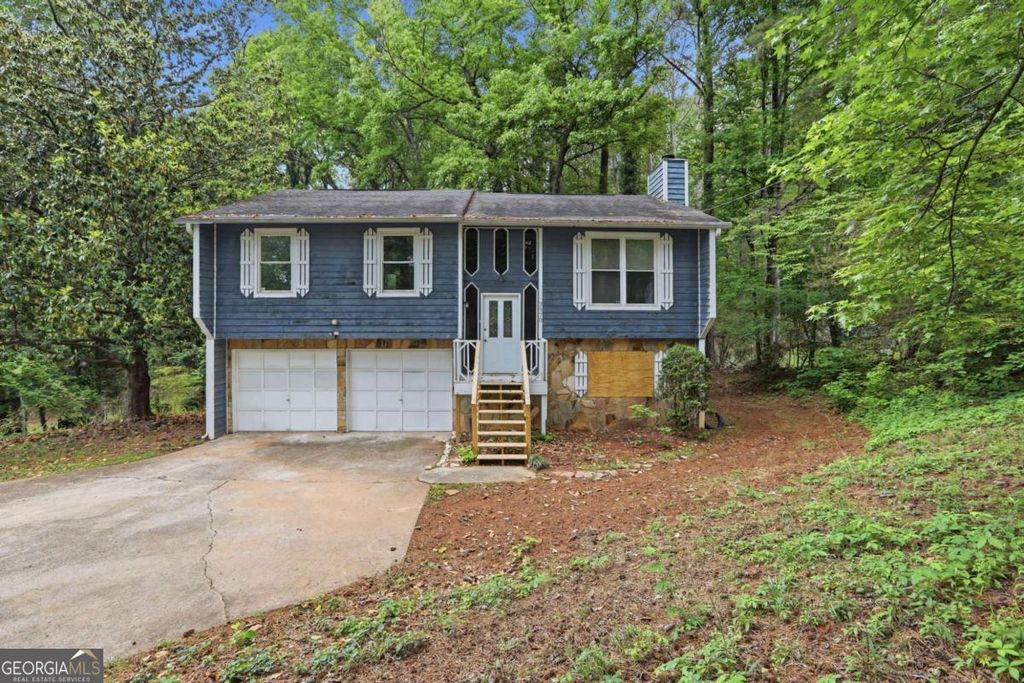 Photo of 3570 Brenda Court, Douglasville, GA 30135 (MLS # 10764907)