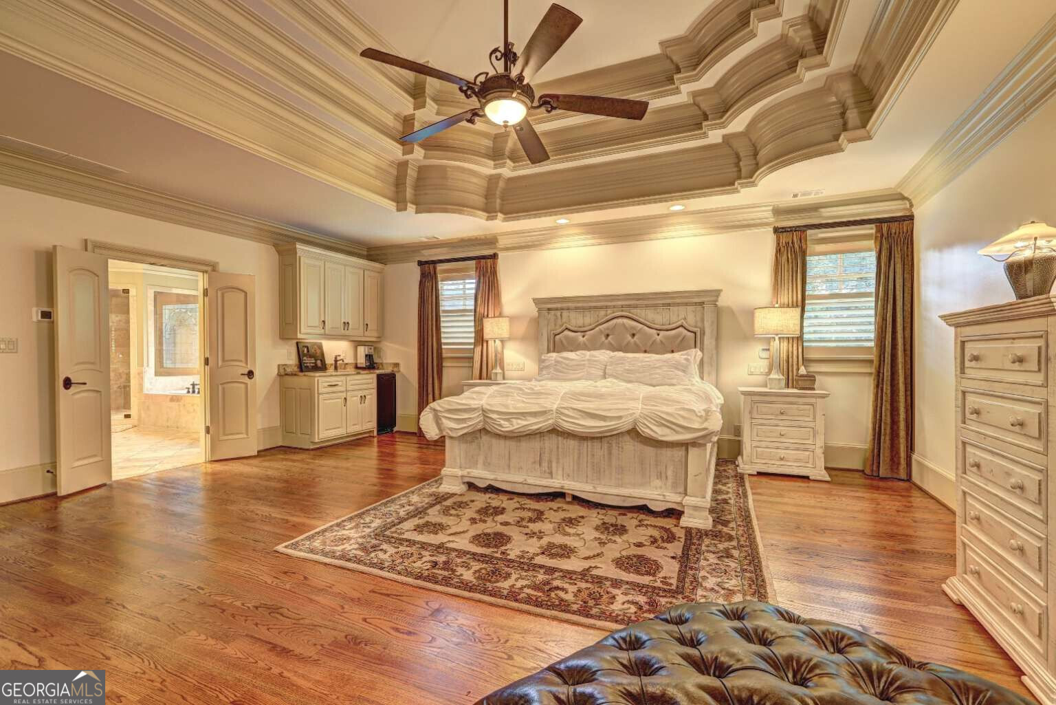 MANOR GOLF CRSE & CC - Residential