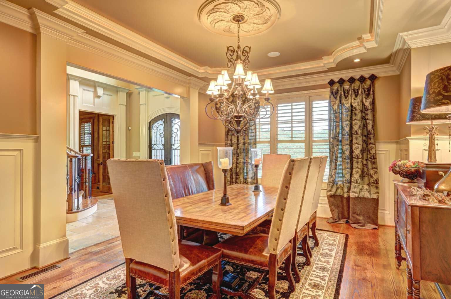 MANOR GOLF CRSE & CC - Residential