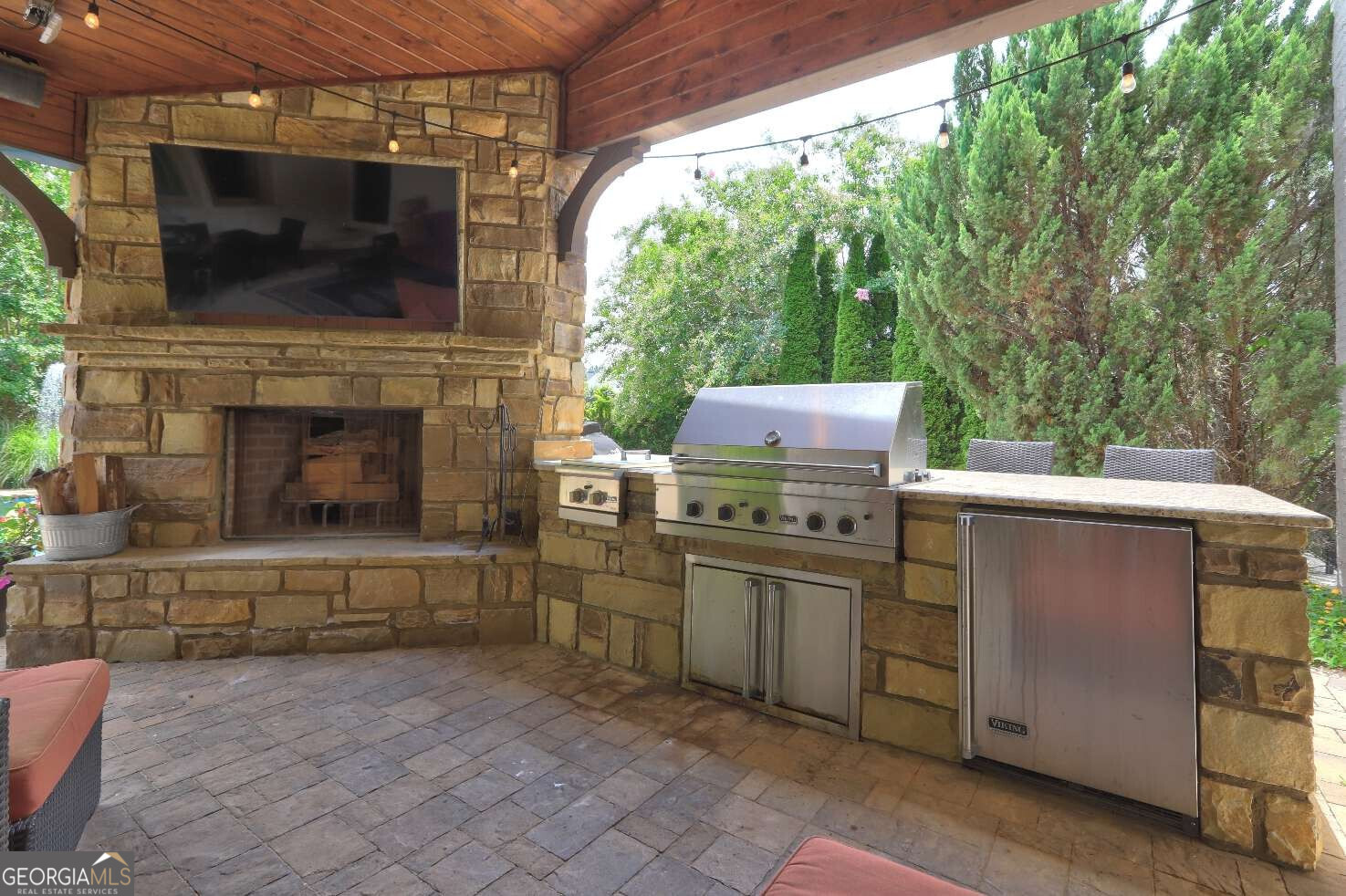 MANOR GOLF CRSE & CC - Residential