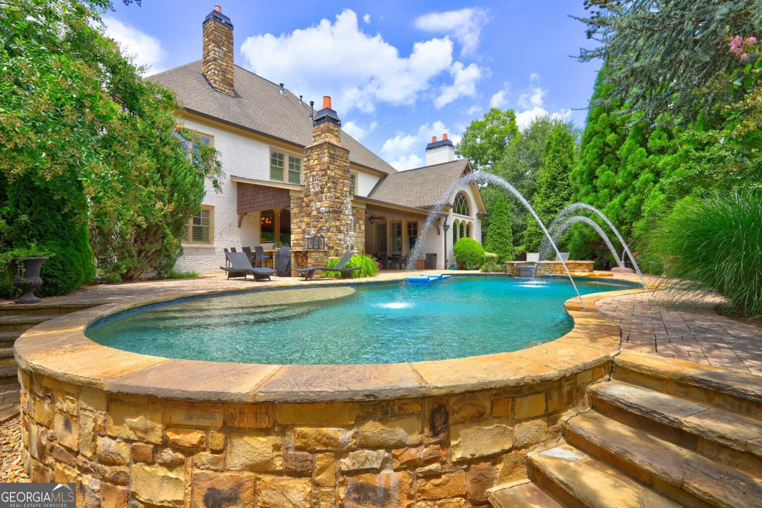 MANOR GOLF CRSE & CC - Residential