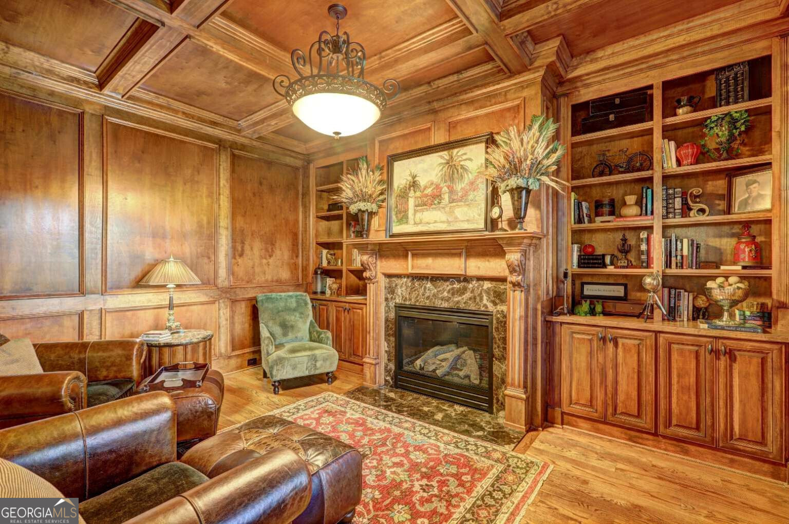 MANOR GOLF CRSE & CC - Residential