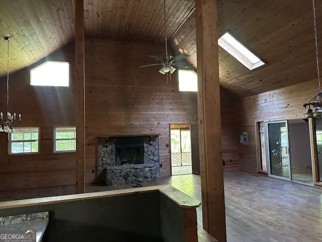 343 Garrett Branch RD