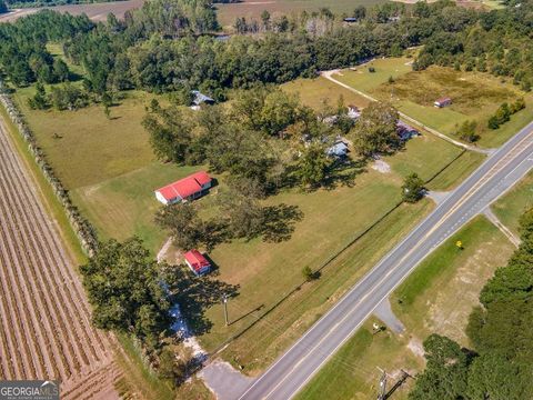 A home in Baxley