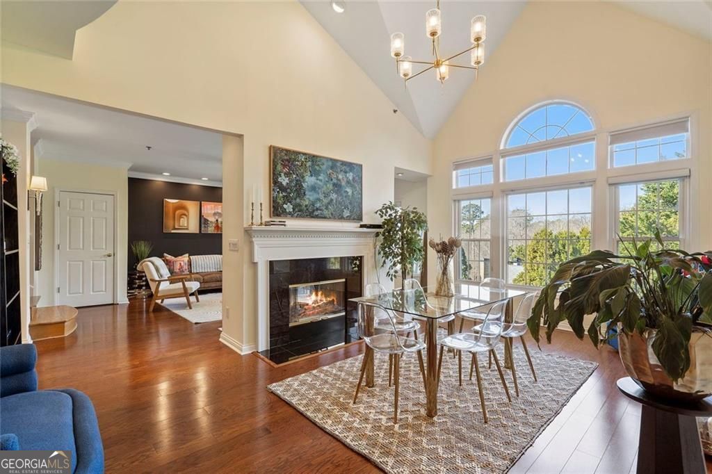 3636 Habersham RD NW 2404