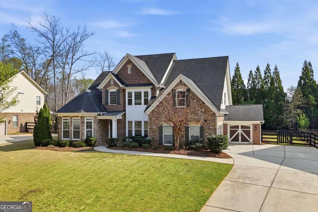Photo of 1055 Reece Road, Alpharetta, GA 30004 (MLS # 10721902)