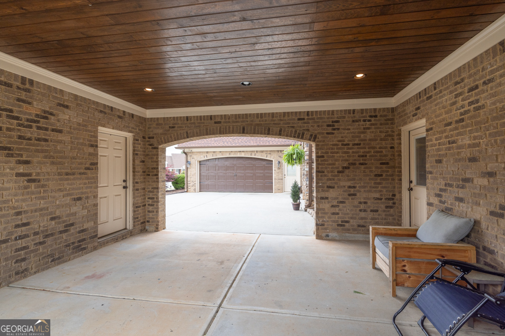 401 Sara CT