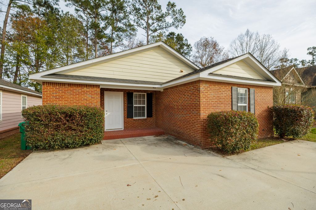 Photo of 5086 Greyfield Place N, Valdosta, GA 31605 (MLS # 10671719)