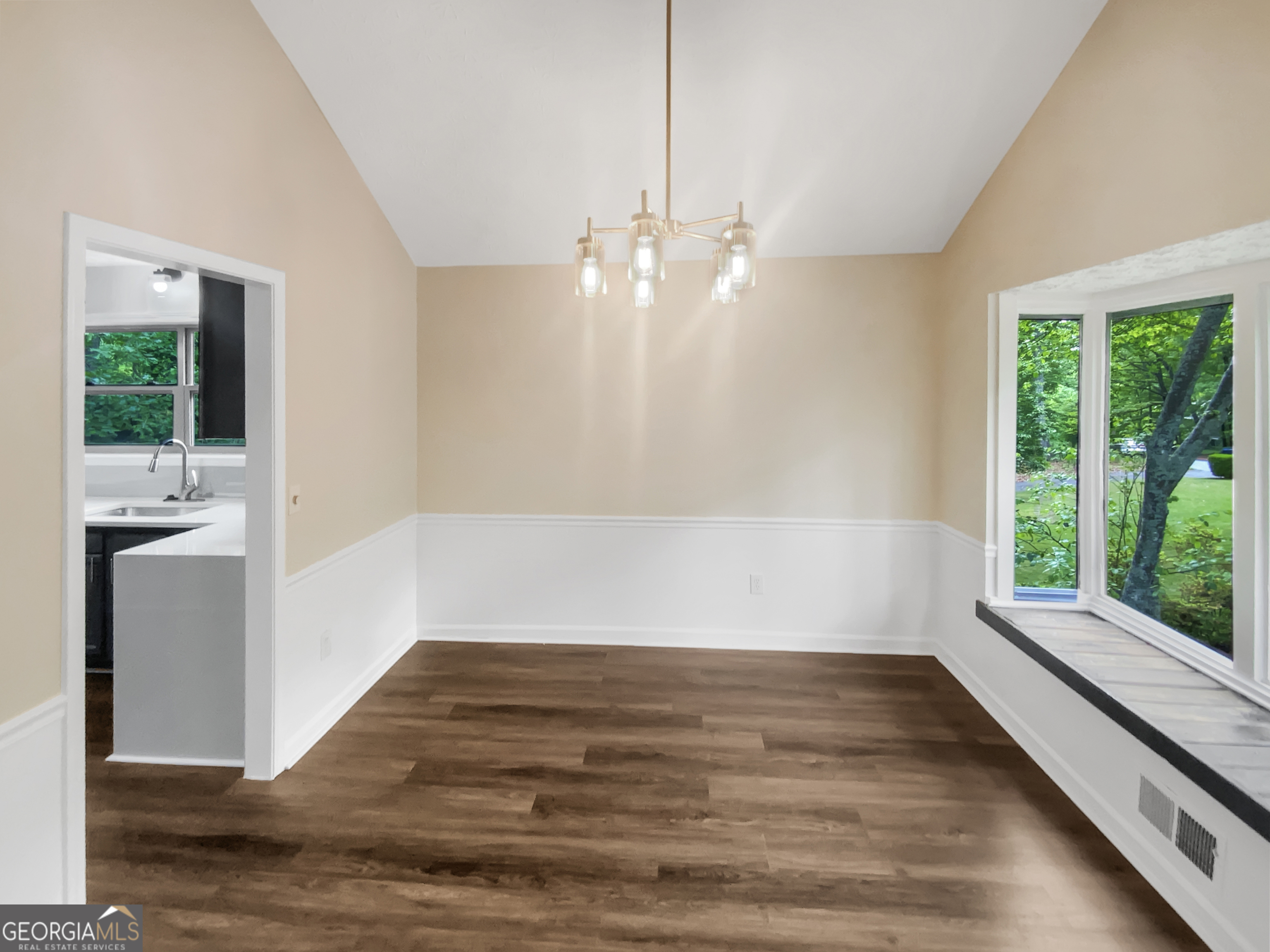 LIBERTY RIDGE - Residential