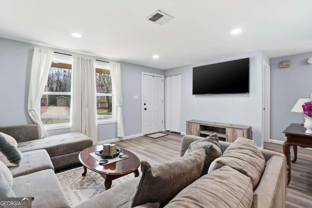 Photo of 1337 Muirforest Drive, Stone Mountain, GA 30088 (MLS # 10700576)