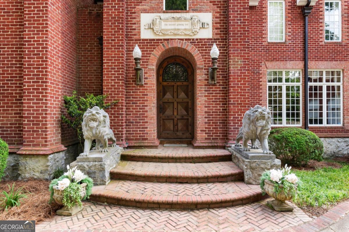 3863 Streamside DR S