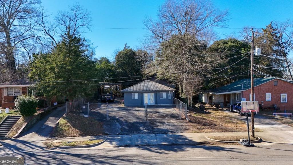 Photo of 609 S Jefferson Street #A, Milledgeville, GA 31061 (MLS # 10675183)