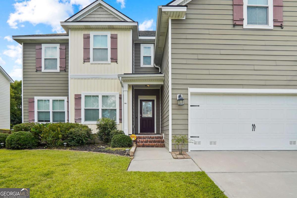 127 Waverly LN