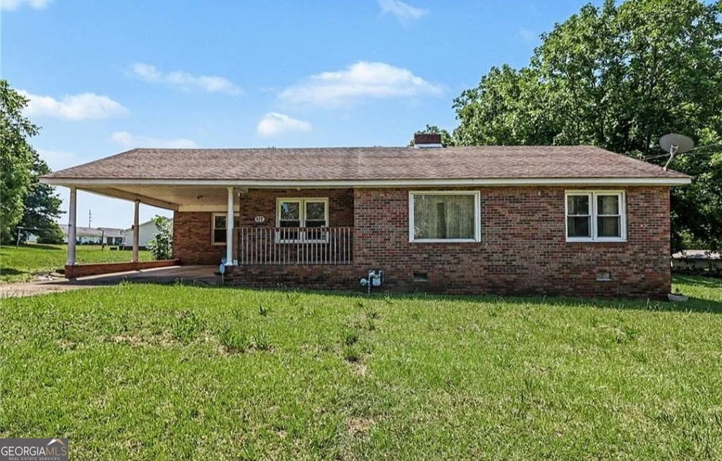 Photo of 422 Bartson Street, Lavonia, GA 30553 (MLS # 10845255)