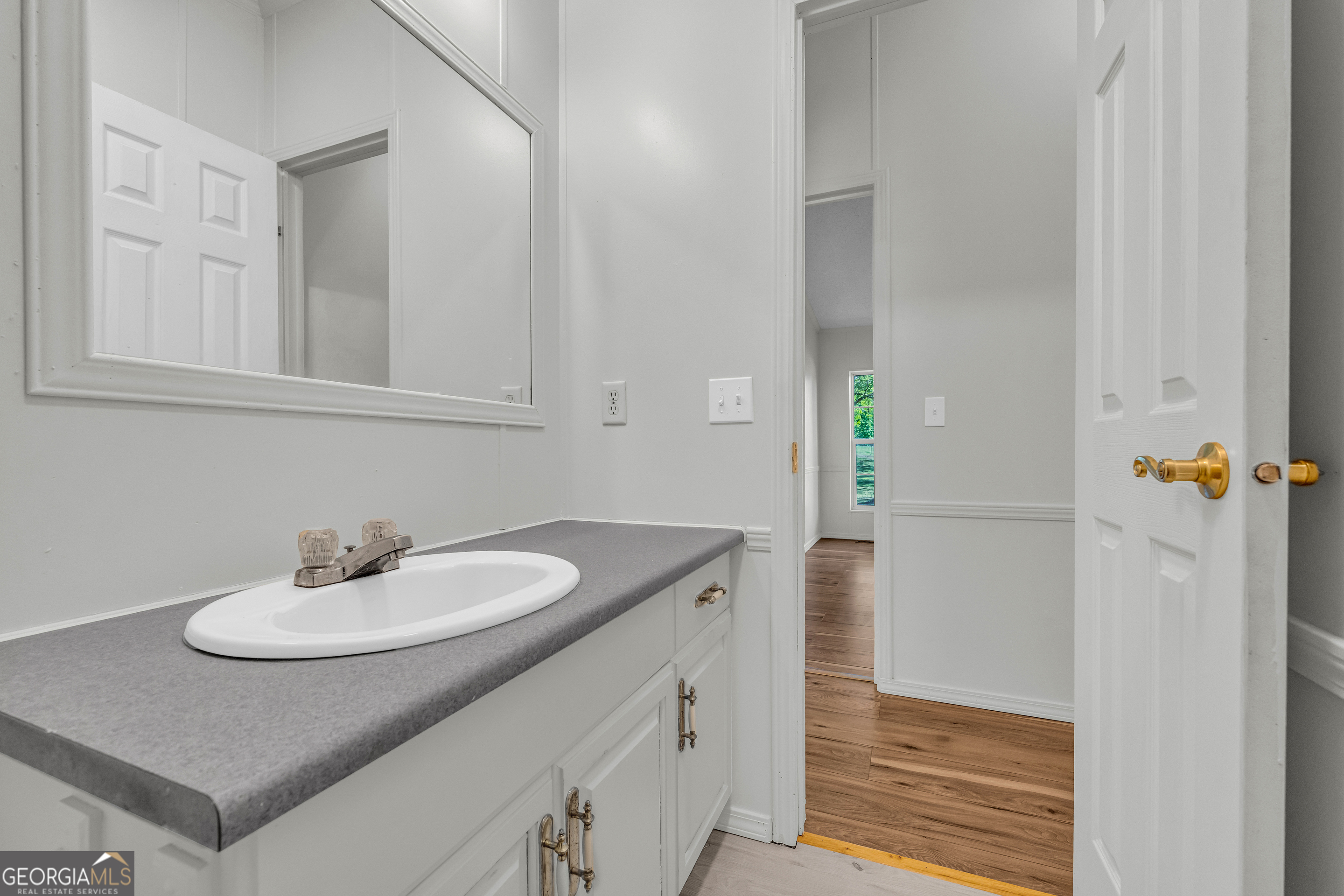 Royston, Georgia 30662, United States, 3 Bedrooms Bedrooms, ,2 BathroomsBathrooms,Residential,Active,112815