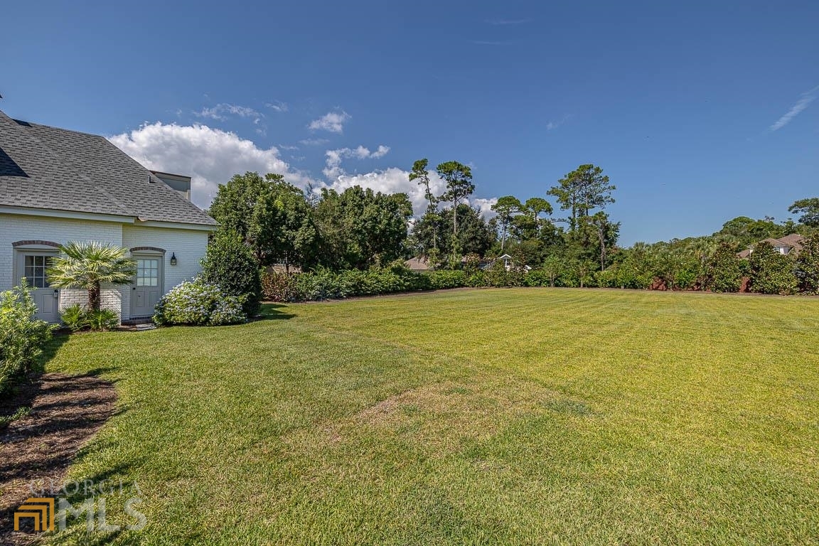 Island Club - Residential