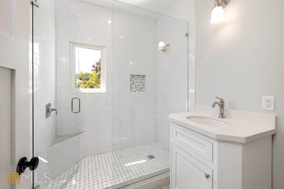 Island Club - Residential