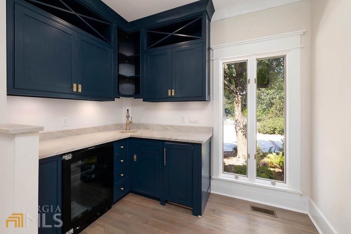 Island Club - Residential